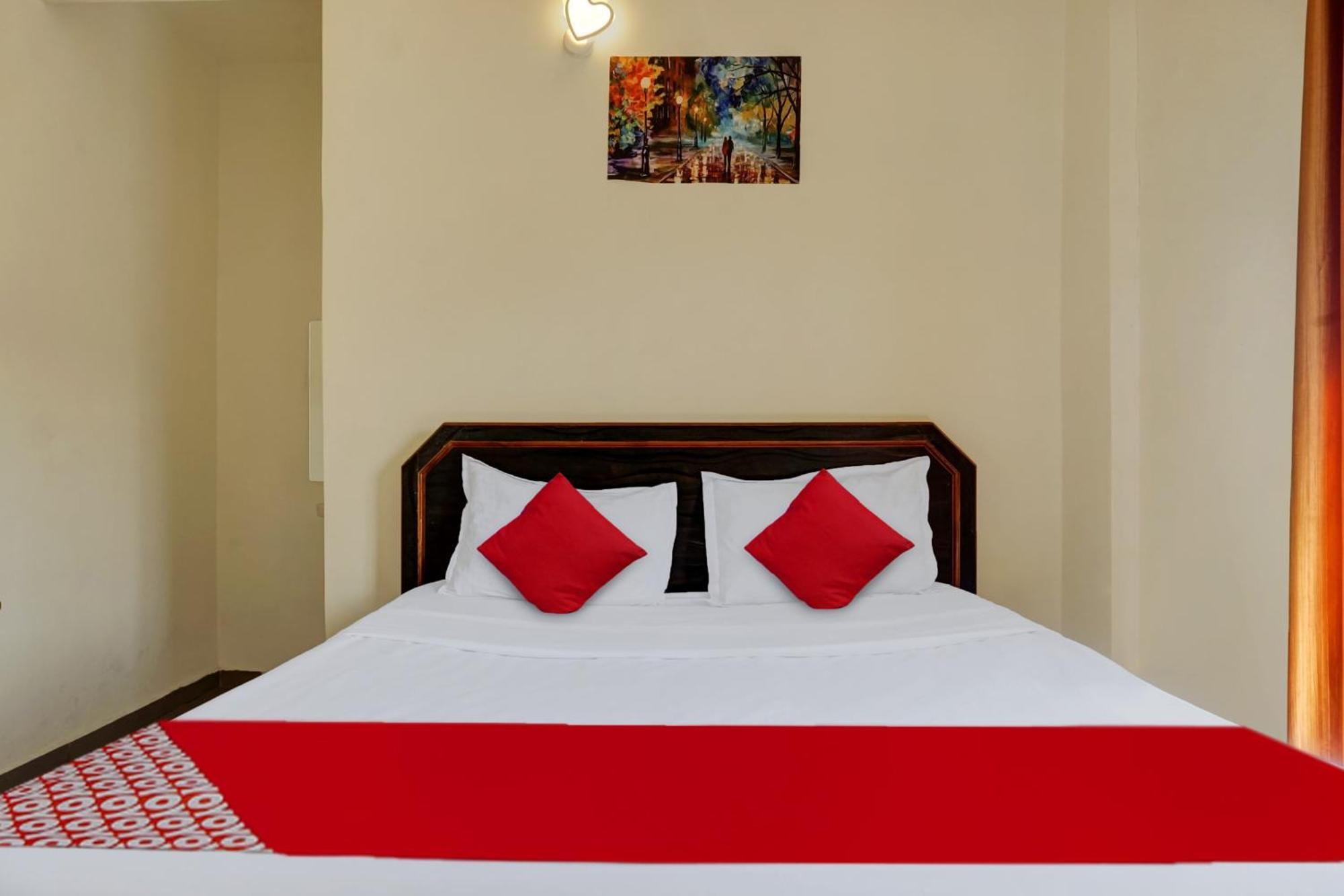 Hotel O Happy Homely Stay Sasvad Kültér fotó